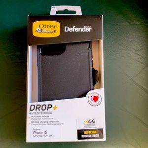 iPhone 12/12 Pro Otterbox Defender Case